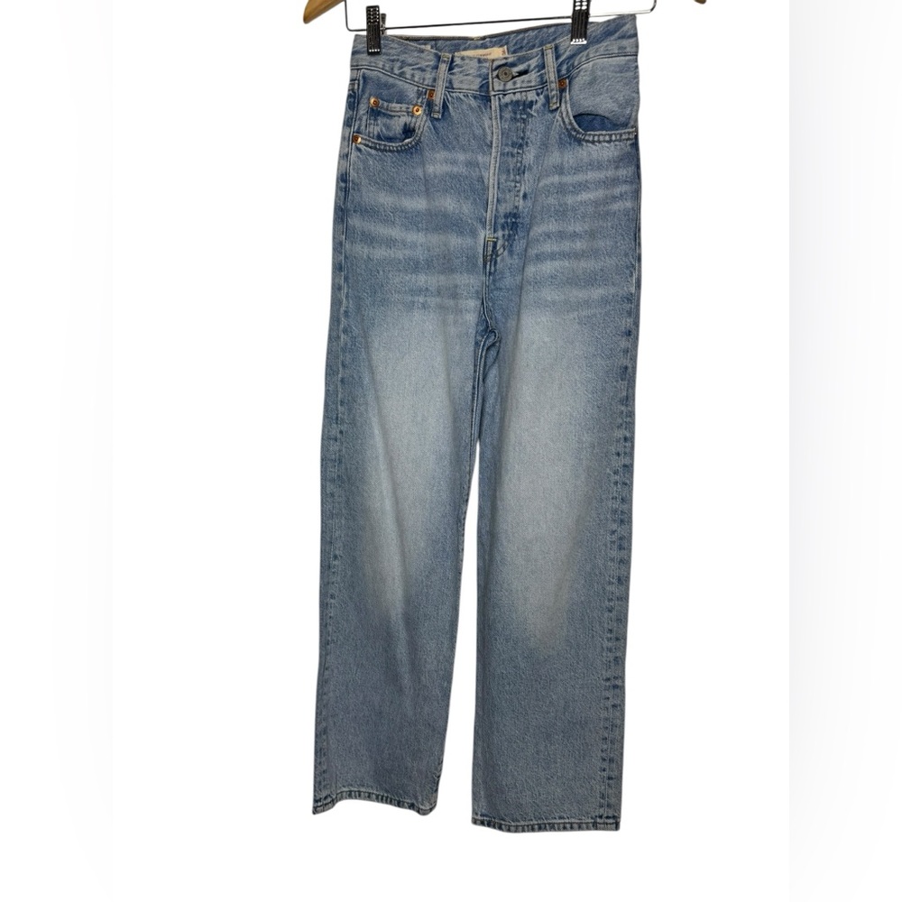 Levi's Premium Ribcage Ankle Straight High Rise Jeans - Medium Wash - Size 26